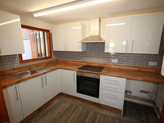 Apartment for rent in Horninglow and Eton, Beamhurst