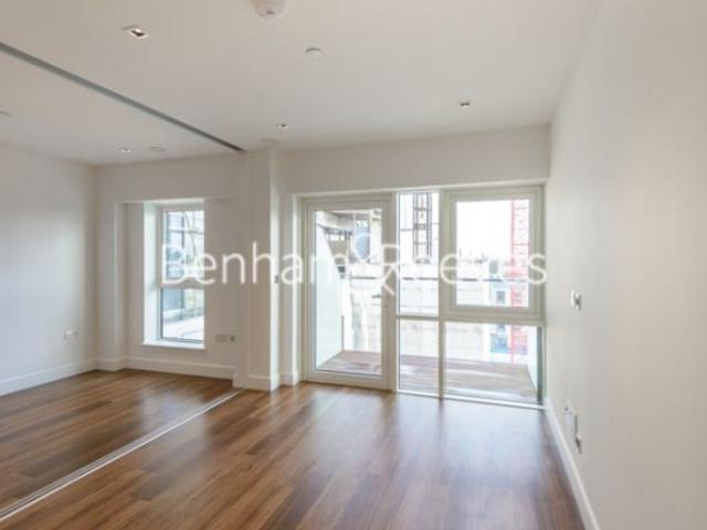 Apartment for rent in London Borough of Ealing, Greater London