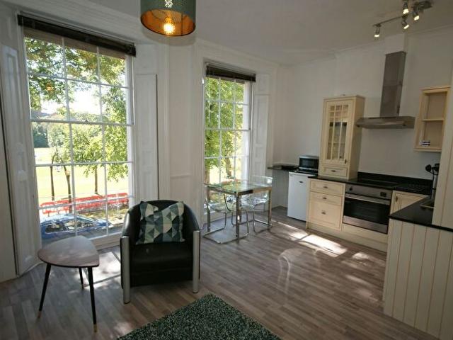Apartment for rent in Milverton, Green Close