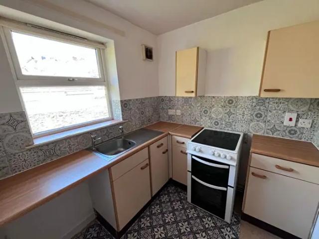 Apartment for rent in Nangreaves, Wales