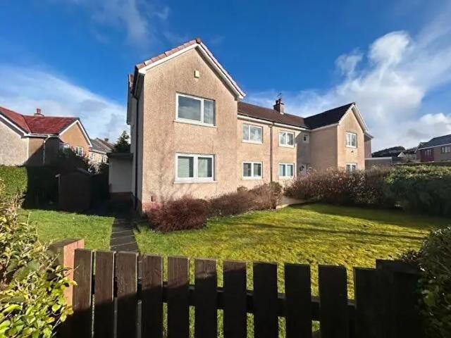 Apartment for rent in Foxbar, Elderslie