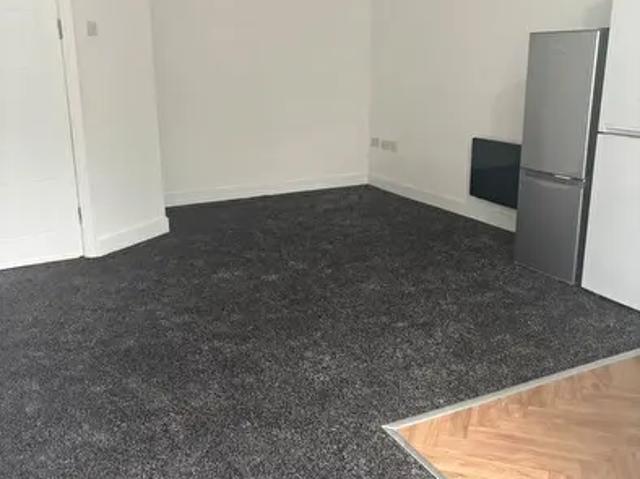 Apartment for rent in Pontardawe