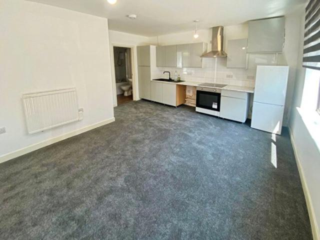 Apartment for rent in Tylorstown, Wales