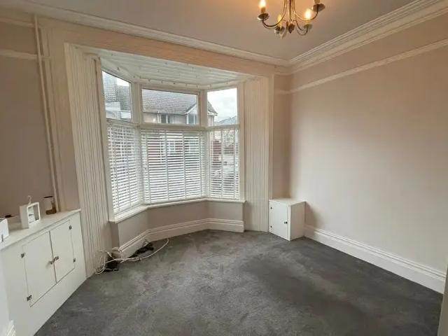 Apartment for rent in Cimla, Neath