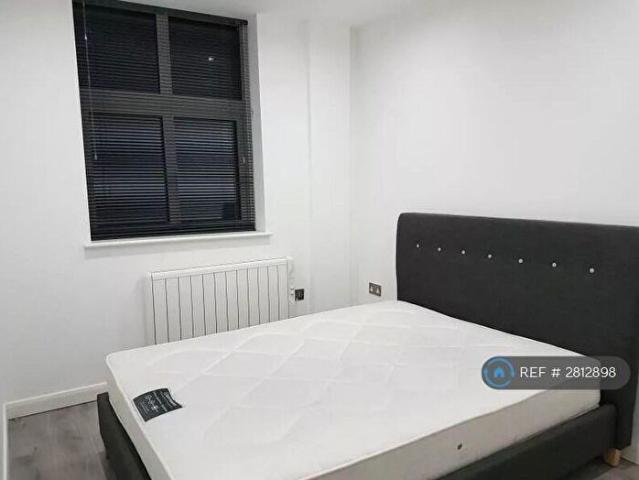 Apartment for rent in St Matthew's, Old Wharf