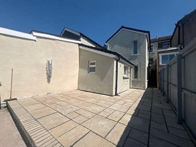 Apartment for rent in Bargoed, Wales