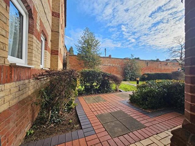 Apartment for rent in Thrapston