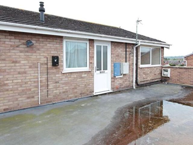 Apartment for rent in Leyfields, Kettlebrook