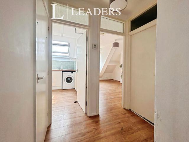 Apartment for rent in West End, Old Wharf