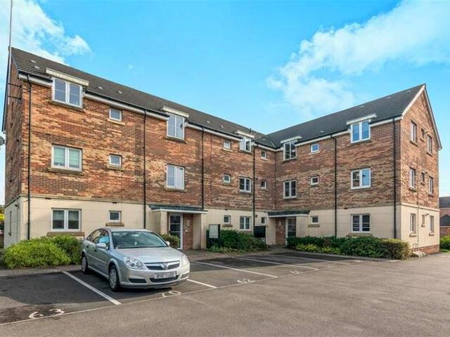 Apartment for rent in Fforest-fach, Swansea