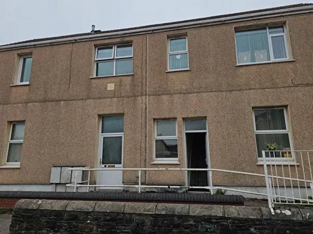 Apartment for rent in Tŷ-isaf, Llanelli
