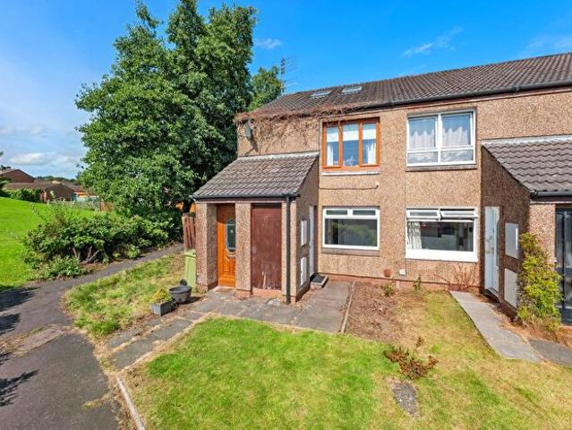 Apartment for rent in Mearns, Scotland