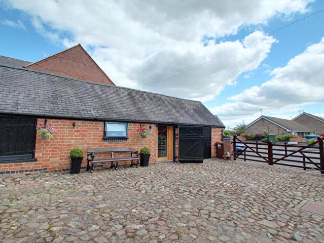 Apartment for rent in Elmfield, Leicestershire