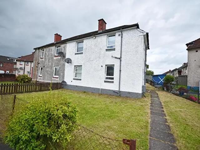 Apartment for rent in Bonhill, Scotland