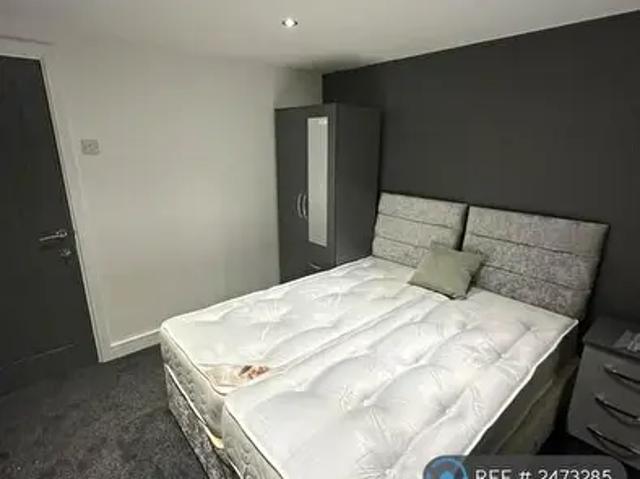 Apartment for rent in Brynmill, Swansea