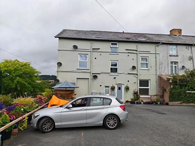 Apartment for rent in Builth Wells, Wales