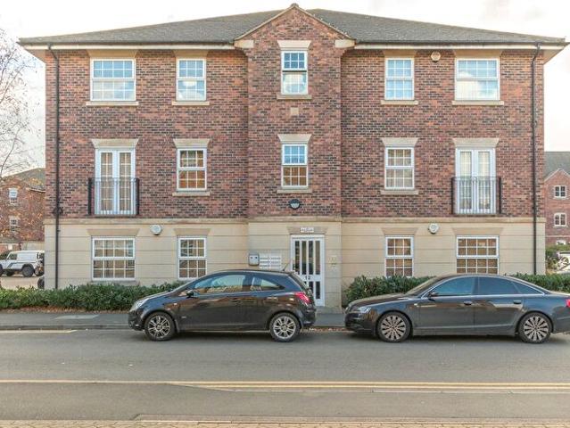 Apartment for rent in Far Cotton and Delapre, Far Cotton
