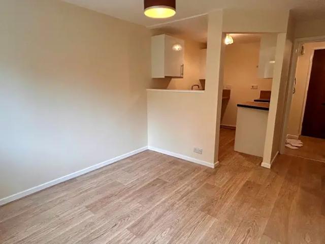 Apartment for rent in Pontardawe