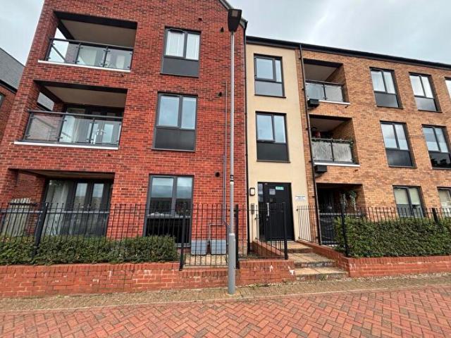 Apartment for rent in Whitehouse, Milton Keynes