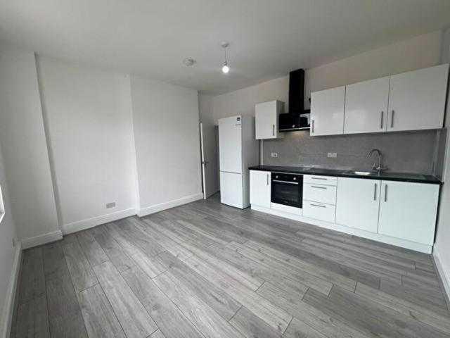 Apartment for rent in Caldermill, East Midlands