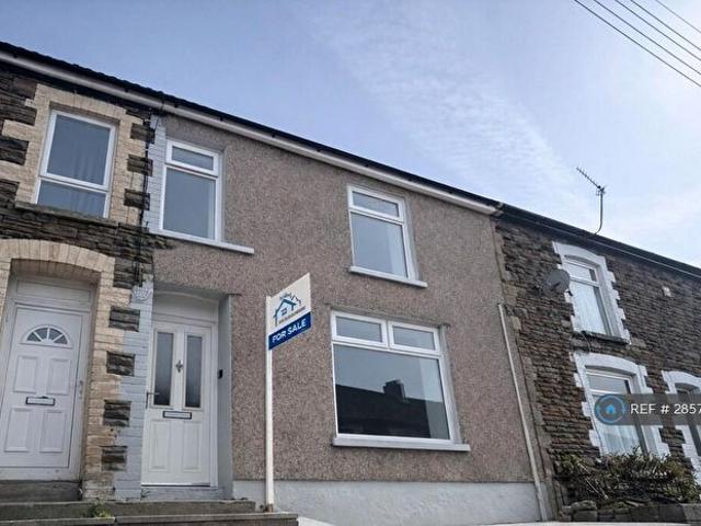 Apartment for rent in Elliot's Town, New Tredegar