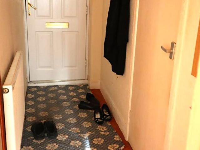 Apartment for rent in West End, Old Wharf