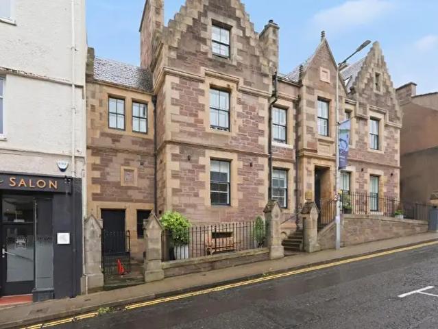 Apartment for rent in Crieff, Scotland