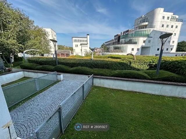 Apartment for rent in Merchant City, Scotland