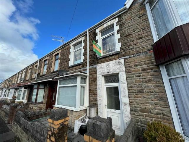 Apartment for rent in Cimla, Neath