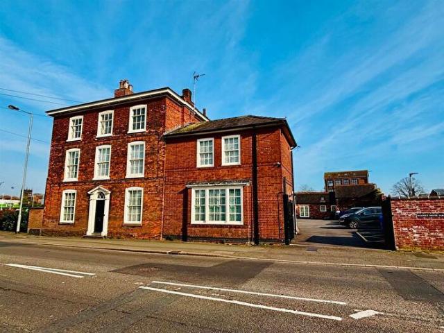 Apartment for rent in Beamhurst, Staffordshire