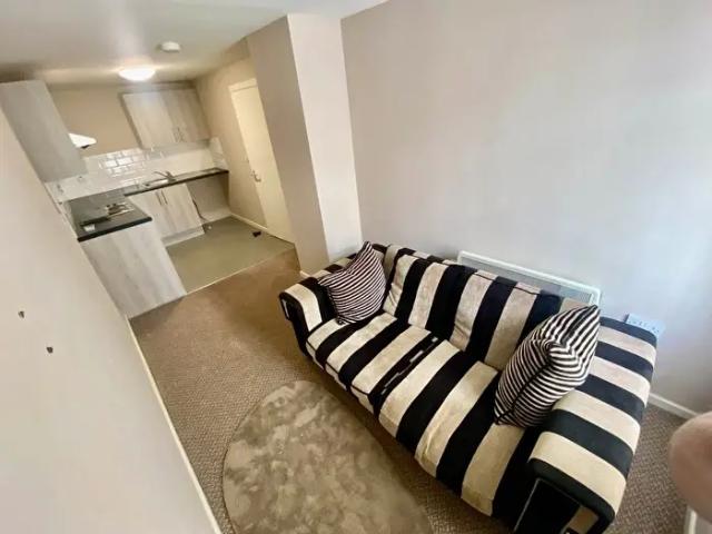 Apartment for rent in Brynhyfryd, Swansea