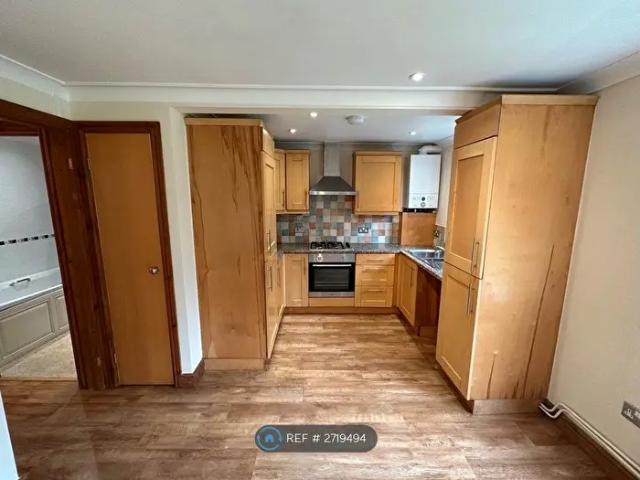 Apartment for rent in Cefncaeau, Llanelli