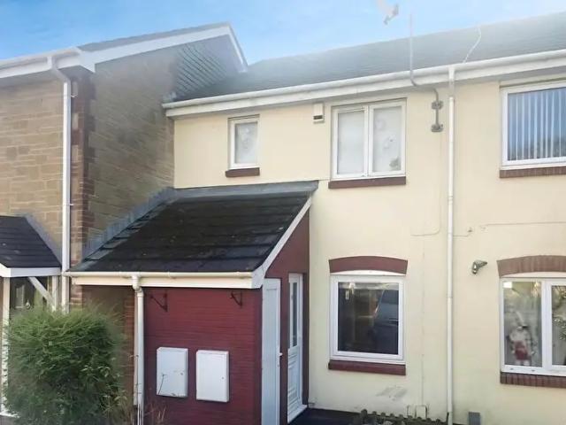 Apartment for rent in Parc Gwernfadog, Swansea