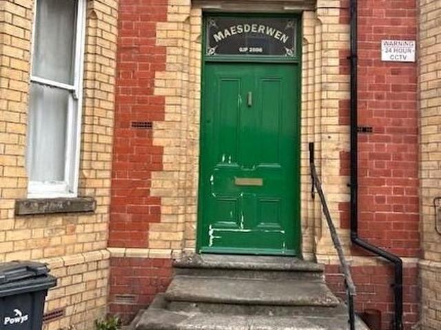 Apartment for rent in Llandrindod Wells