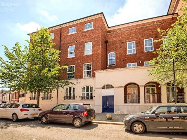 Apartment for rent in Dickens Heath, West Midlands