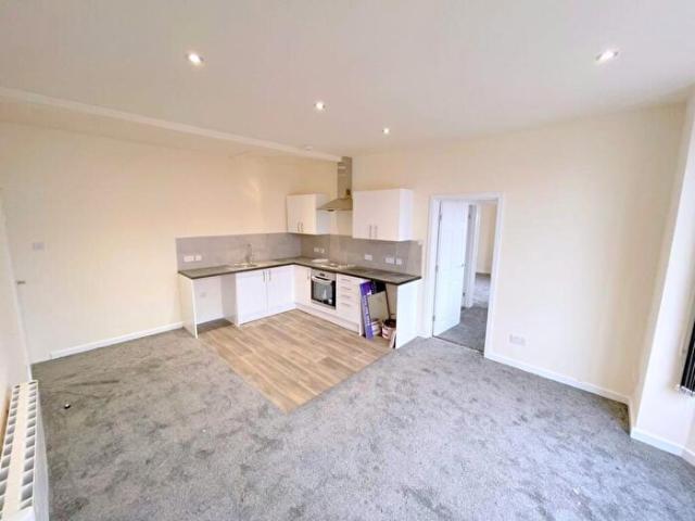 Apartment for rent in Spinney Hills, Old Wharf