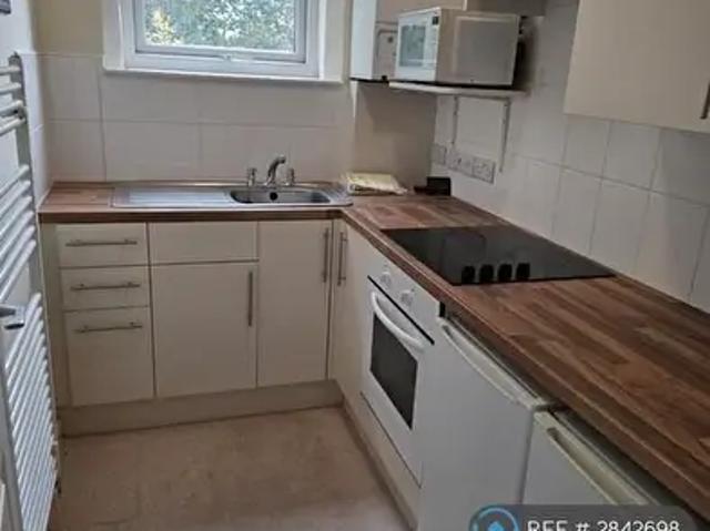Apartment for rent in Abbey Park, Barton In Fabis