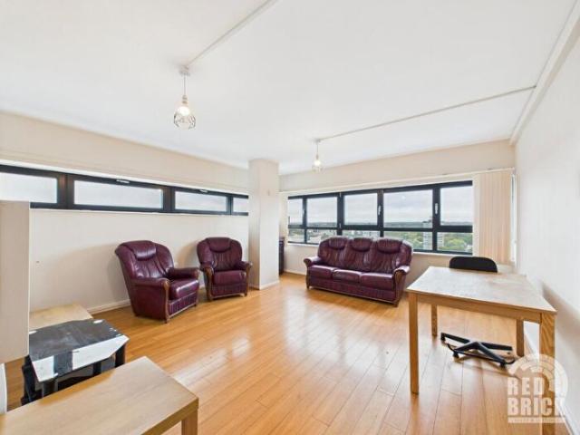 Apartment for rent in Spon End, West Midlands