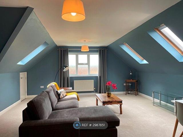 Apartment for rent in Elmsbrook, Evershot