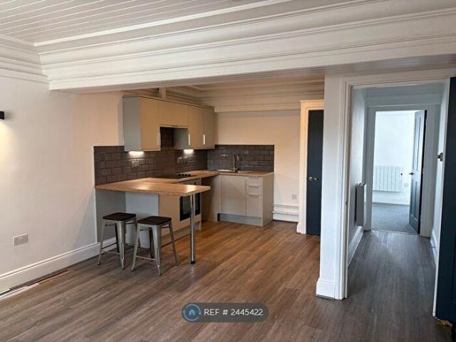 Apartment for rent in Town, Merthyr
