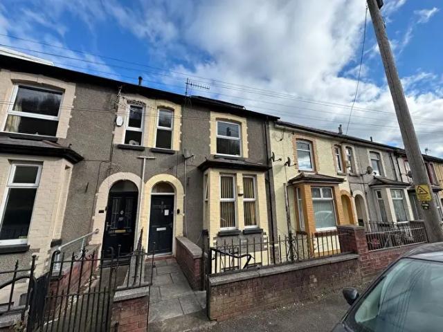 Apartment for rent in Blaenllechau, Ferndale