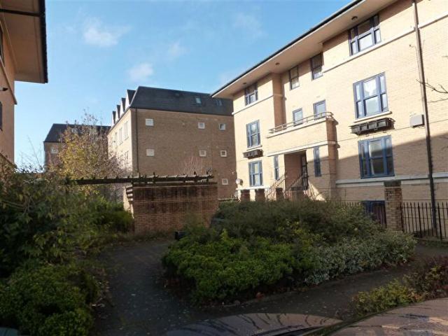 Apartment for rent in Old Wolverton, Milton Keynes