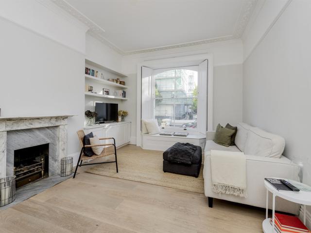 Apartment for rent in Kensal Town, Bayswater