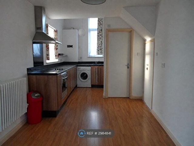 Apartment for rent in Elmfield, Leicestershire