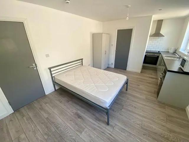 Apartment for rent in Brynmill, Swansea