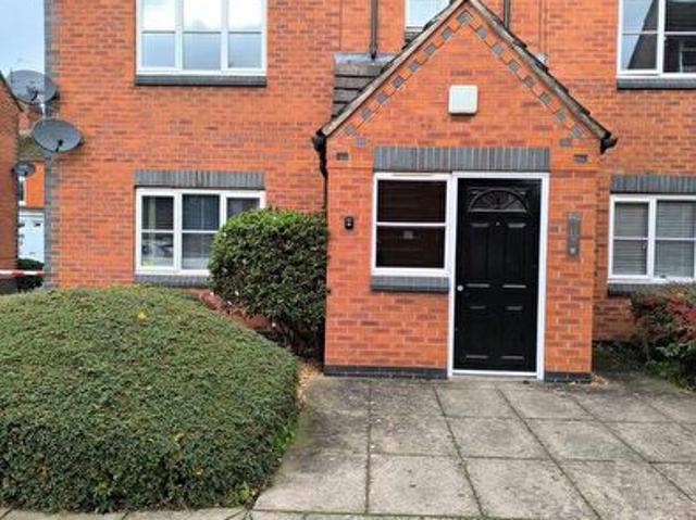 Apartment for rent in Queen's Park, Northampton
