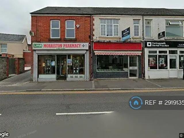 Apartment for rent in Nangreaves, Wales