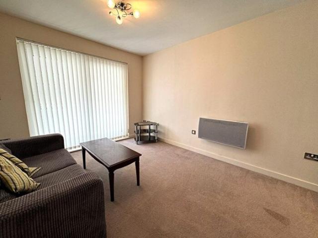 Apartment for rent in Nangreaves, Wales