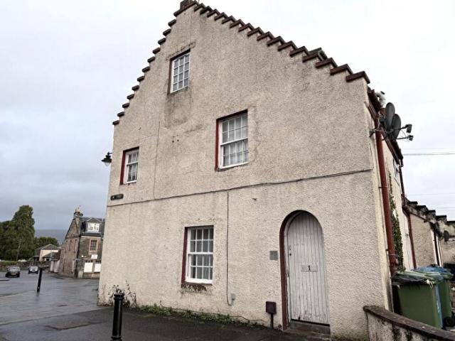 Apartment for rent in Helensfield, Scotland