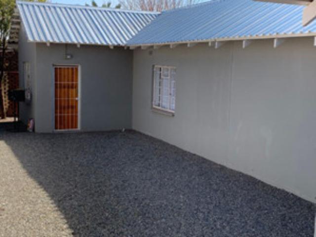 Flat for rent in Postmasburg, Northern Cape